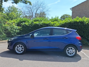 Used Ford Fiesta 2017 for sale - 79086731: Photo
