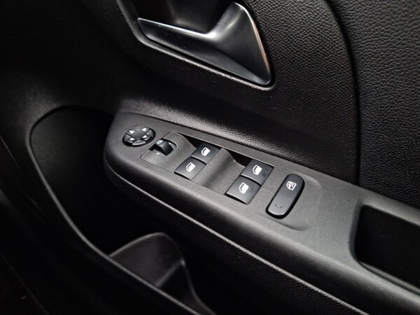 Used Vauxhall Corsa 2021 for sale - 76195215: Photo 15