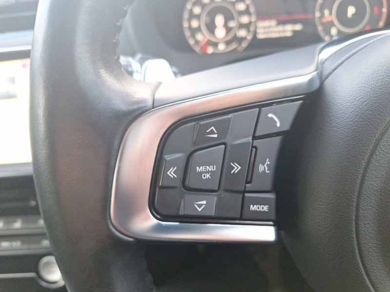 Used Jaguar F-Pace 2020 for sale - 76537254: Photo 18