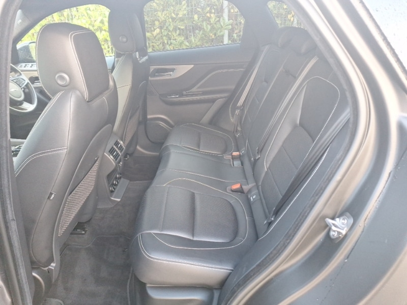Used Jaguar F-Pace 2020 for sale - 76537254: Photo 6