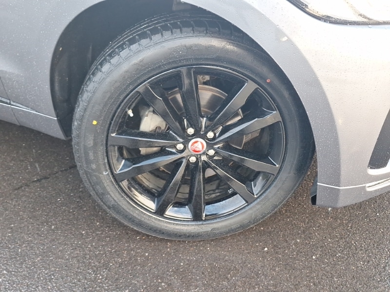 Used Jaguar F-Pace 2020 for sale - 76537254: Photo 9