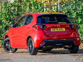 Used Mazda Mazda2 HYBRID 2025 for sale - 76502289: Photo