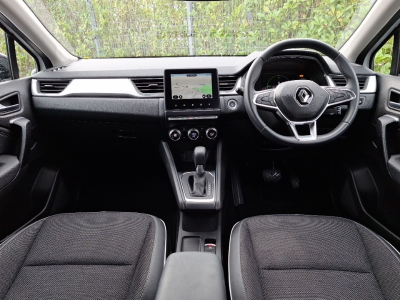 Used Renault Captur 2024 for sale - 76358841: Photo 2