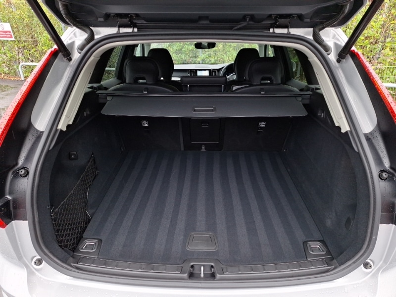 Used Volvo XC60 2024 for sale - 75921085: Photo 8