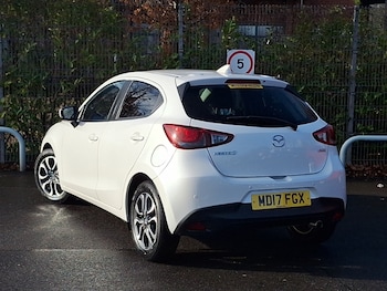 Used Mazda Mazda2 2017 for sale - 77548910: Photo