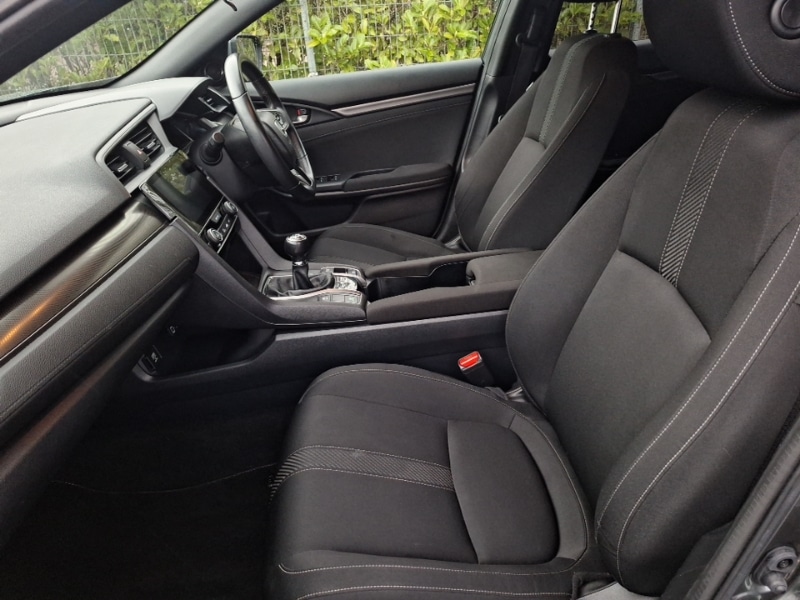 Used Honda Civic 2019 for sale - 77509029: Photo 5