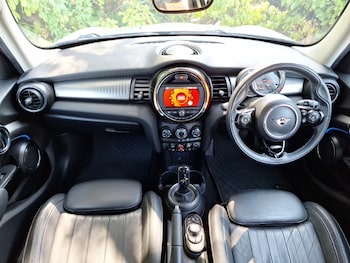 Used MINI Hatch 2020 for sale - 79513708: Photo