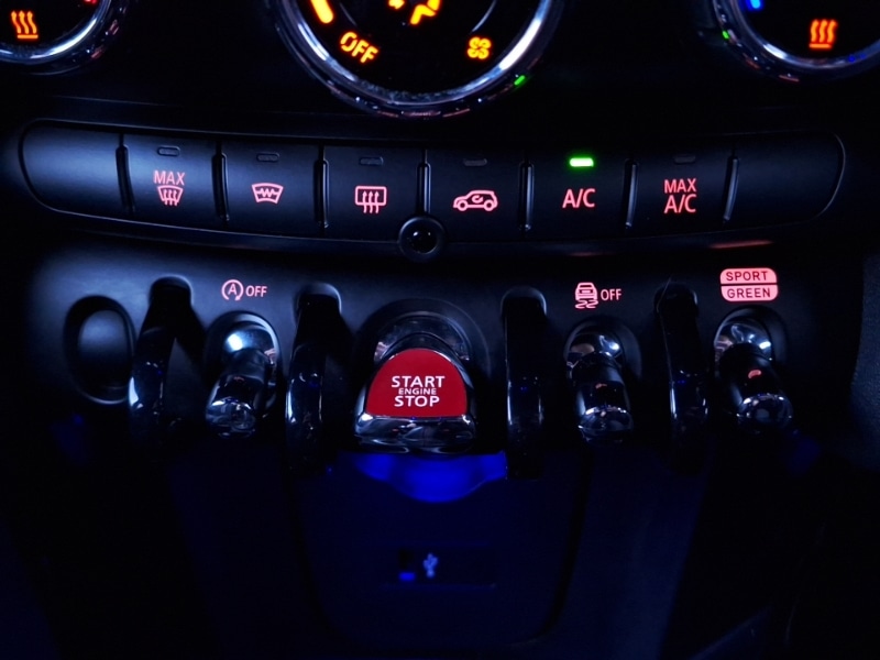 Used MINI Hatch 2018 for sale - 76498286: Photo 15