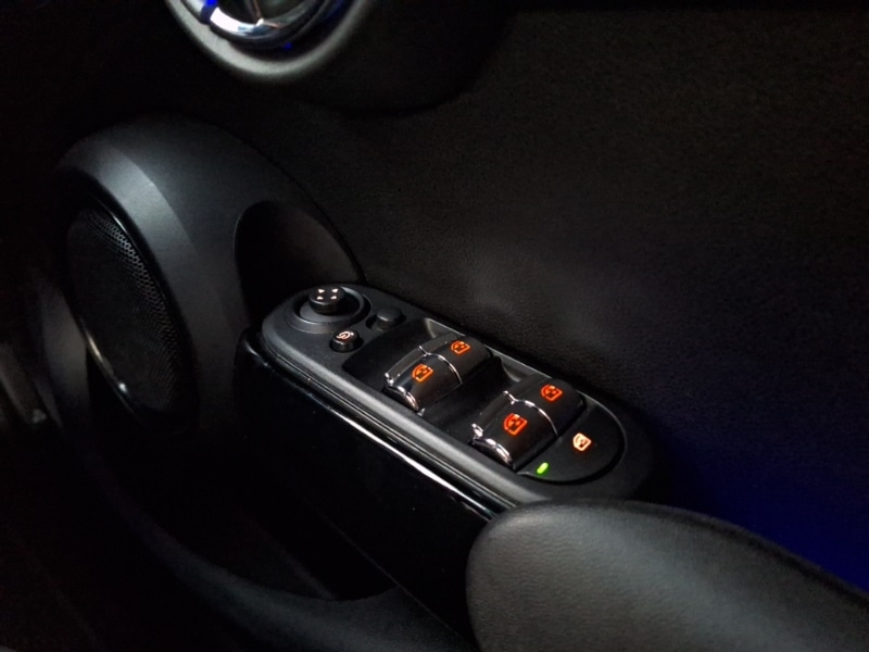 Used MINI Hatch 2018 for sale - 76498286: Photo 17