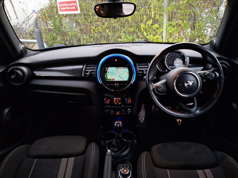 Used MINI Hatch 2018 for sale - 76498286: Photo 2