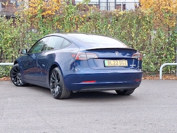 Used Tesla Model 3 2022 for sale - 76492897: Photo