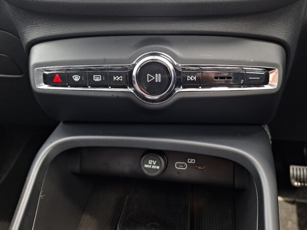Used Volvo XC40 2024 for sale - 75608748: Photo 13