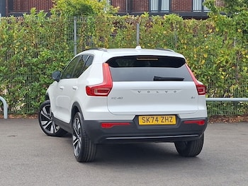 Used Volvo XC40 2024 for sale - 75608748: Photo