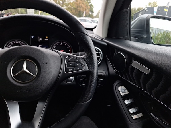 Used Mercedes-Benz GLC 2018 for sale - 76195249: Photo 19