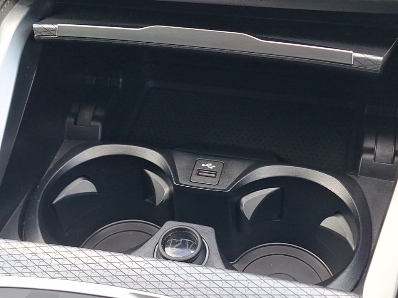 Used BMW 4 Series 2024 for sale - 76160629: Photo 14