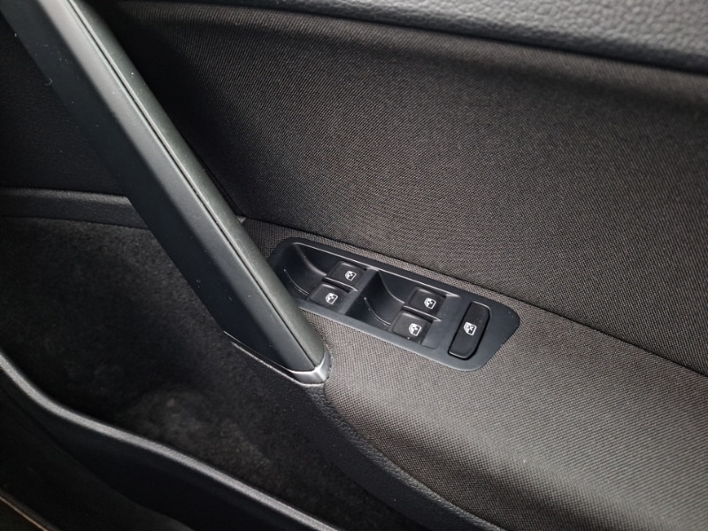 Used Volkswagen Golf 2017 for sale - 77644206: Photo 17