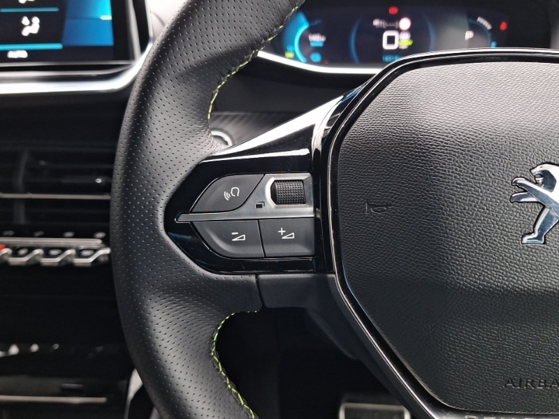 Used Peugeot 208 2020 for sale - 76983386: Photo 18