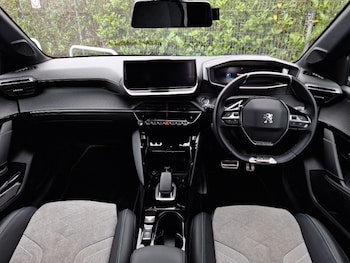 Used Peugeot 208 2020 for sale - 76983386: Photo