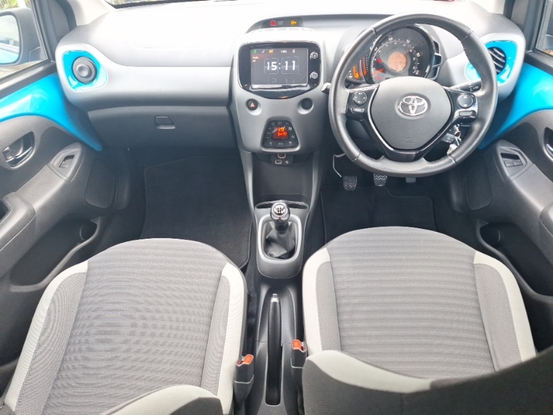 Used Toyota AYGO 2018 for sale - 76556657: Photo 2
