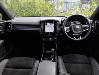 Used Volvo XC40 2022 for sale - 78777883: Photo