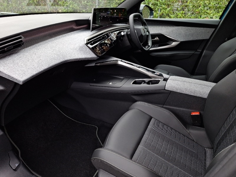 Used Peugeot 3008 2025 for sale - 76860783: Photo 5