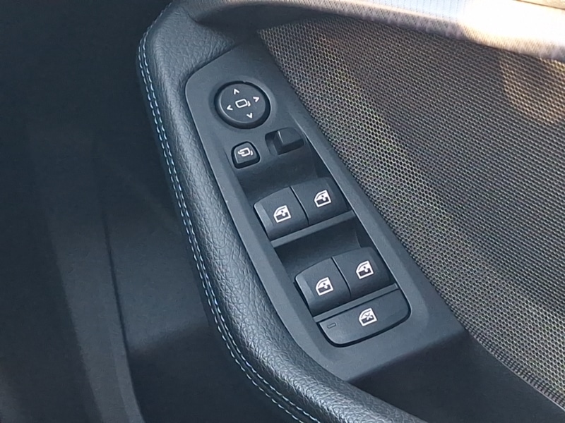 Used BMW 1 Series 2024 for sale - 78062490: Photo 16