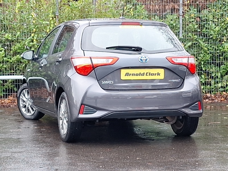 Used Toyota Yaris 2018 for sale - 76842741: Photo 3