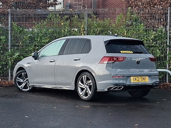 Used Volkswagen Golf 2021 for sale - 76893832: Photo