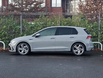 Used Volkswagen Golf 2021 for sale - 76893832: Photo