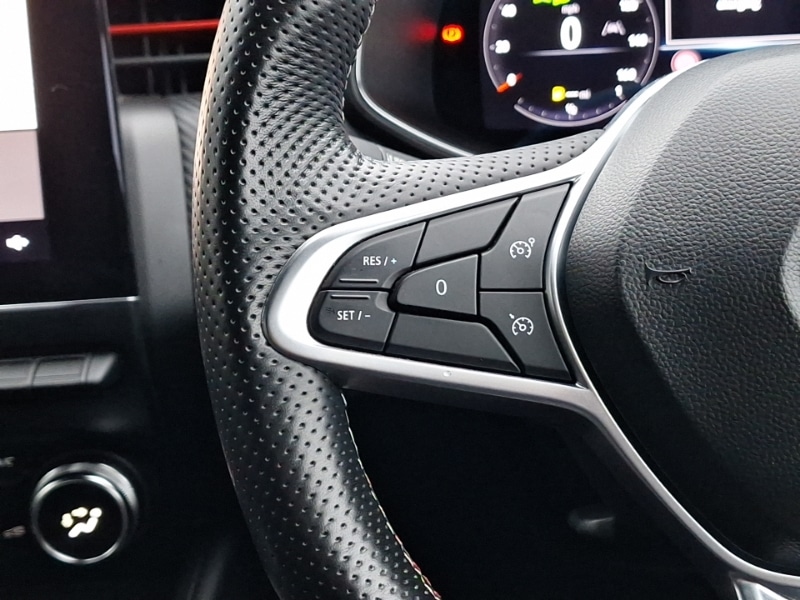 Used Renault Clio 2023 for sale - 77338364: Photo 18