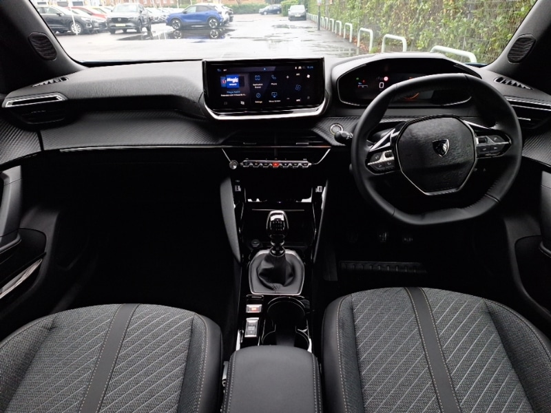 Used Peugeot 2008 2025 for sale - 76860793: Photo 2