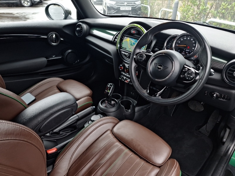 Used MINI Hatch 2019 for sale - 77908357: Photo 2