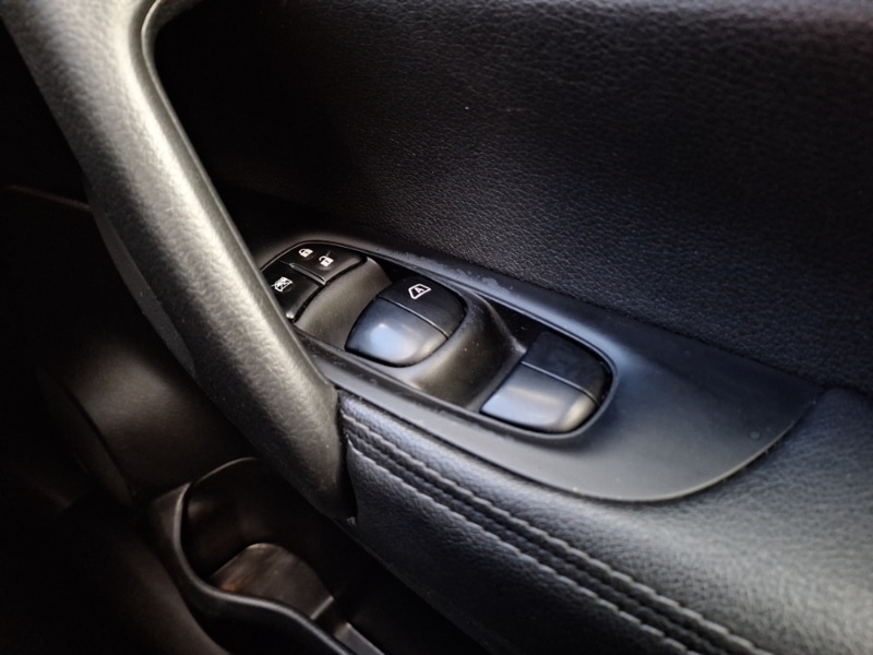 Used Nissan Qashqai 2016 for sale - 77352952: Photo 17