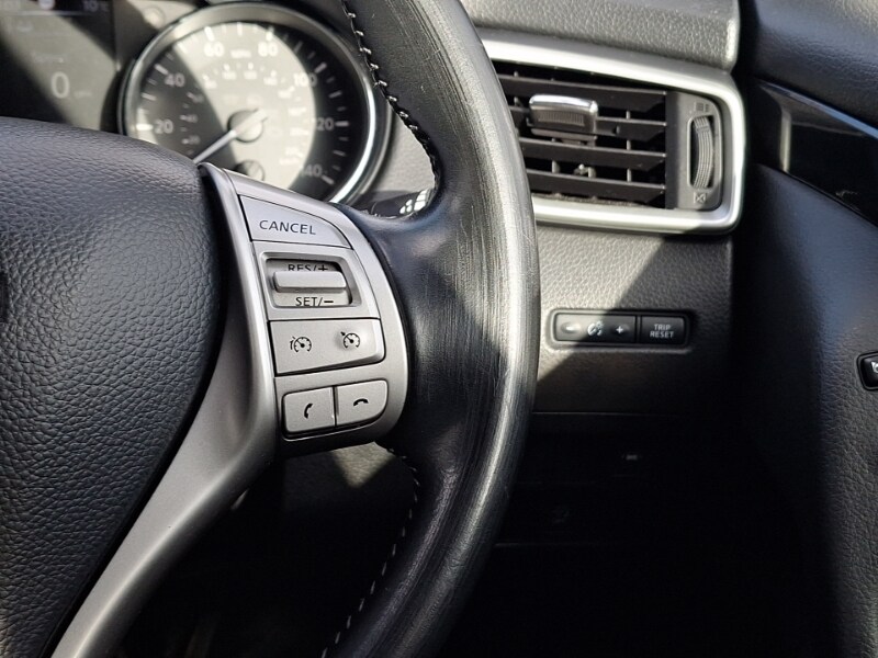 Used Nissan Qashqai 2016 for sale - 77352952: Photo 19