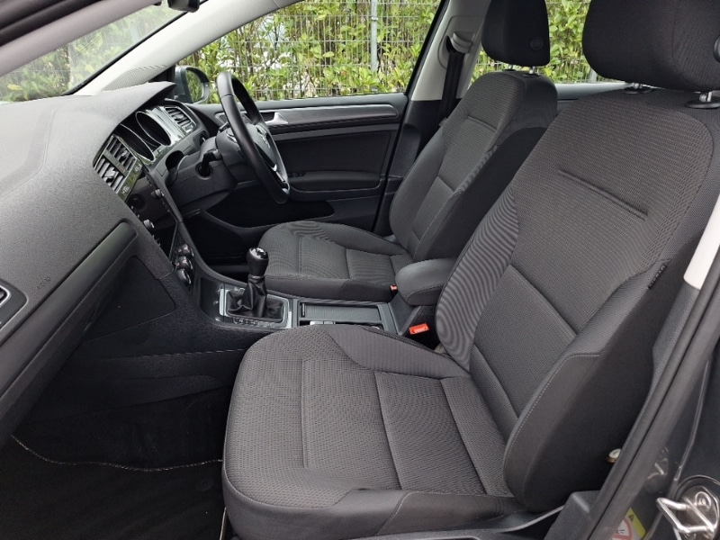 Used Volkswagen Golf 2017 for sale - 77740571: Photo 5