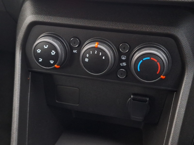 Used Dacia Sandero 2021 for sale - 77648615: Photo 13