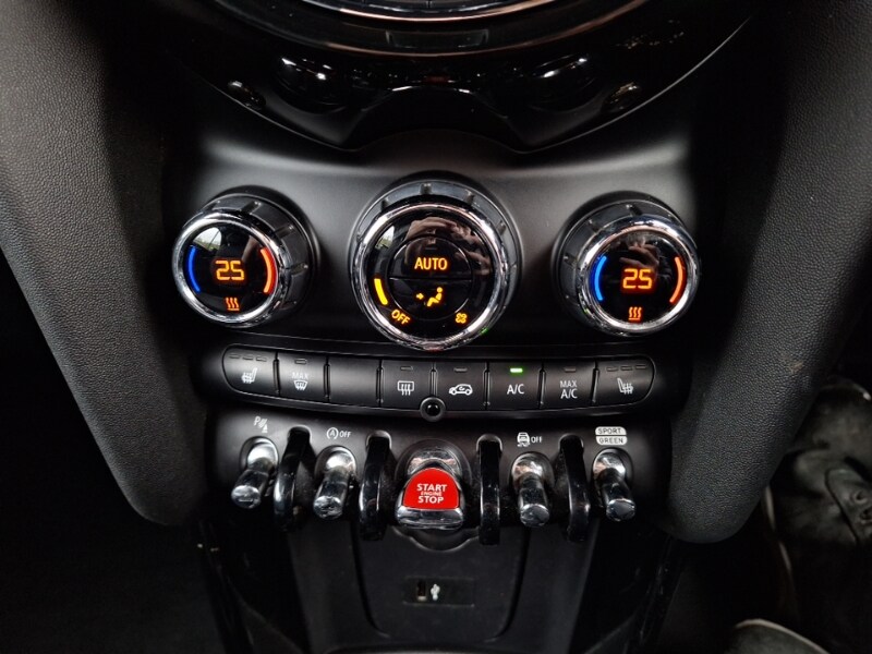 Used MINI Hatch 2020 for sale - 77760974: Photo 15