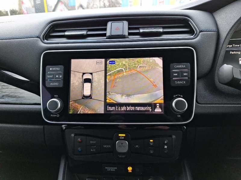 Used Nissan Leaf 2022 for sale - 77380000: Photo 11