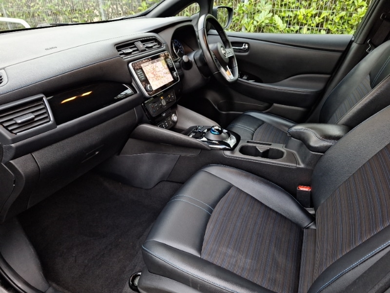 Used Nissan Leaf 2022 for sale - 77380000: Photo 5