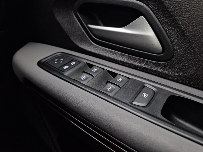 Used Dacia Sandero Stepway 2024 for sale - 77623255: Photo 17