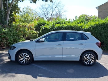 Used Volkswagen Polo 2024 for sale - 79615355: Photo