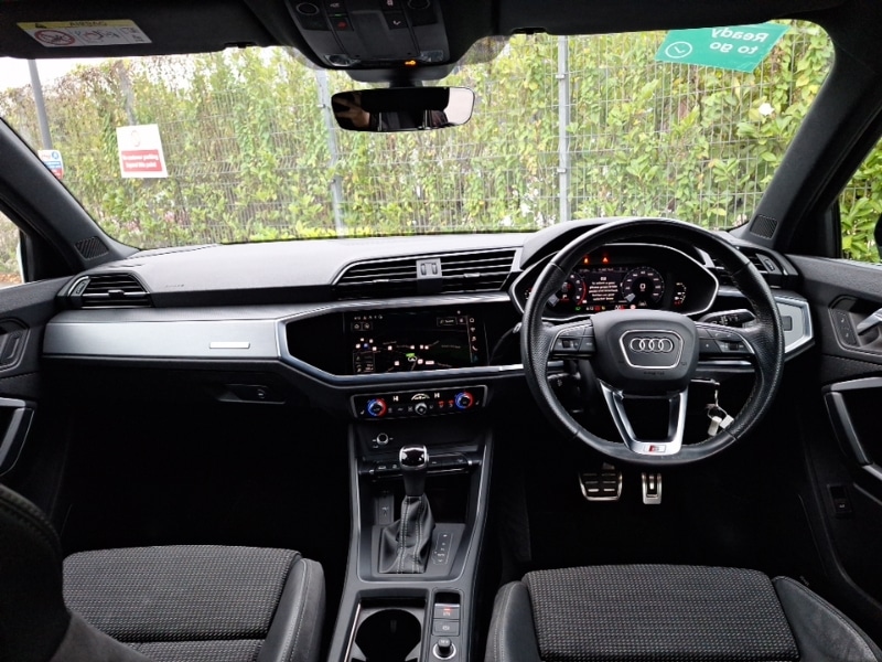 Used Audi Q3 2022 for sale - 76451242: Photo 2