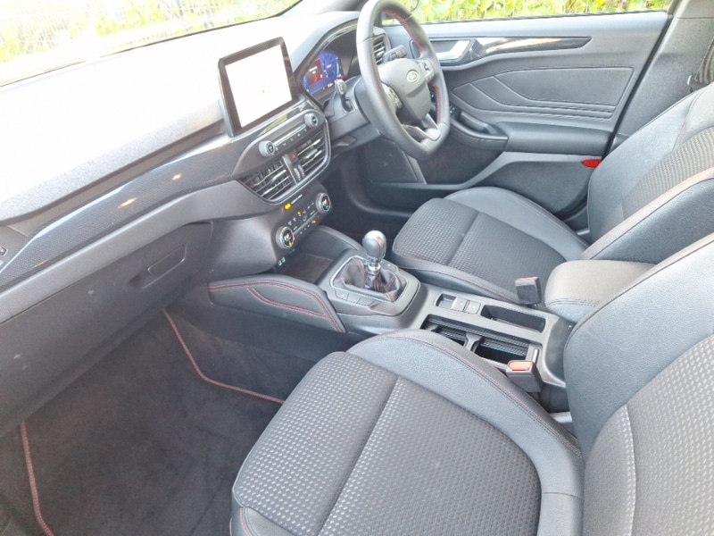 Used Ford Focus 2022 for sale - 76879830: Photo 5