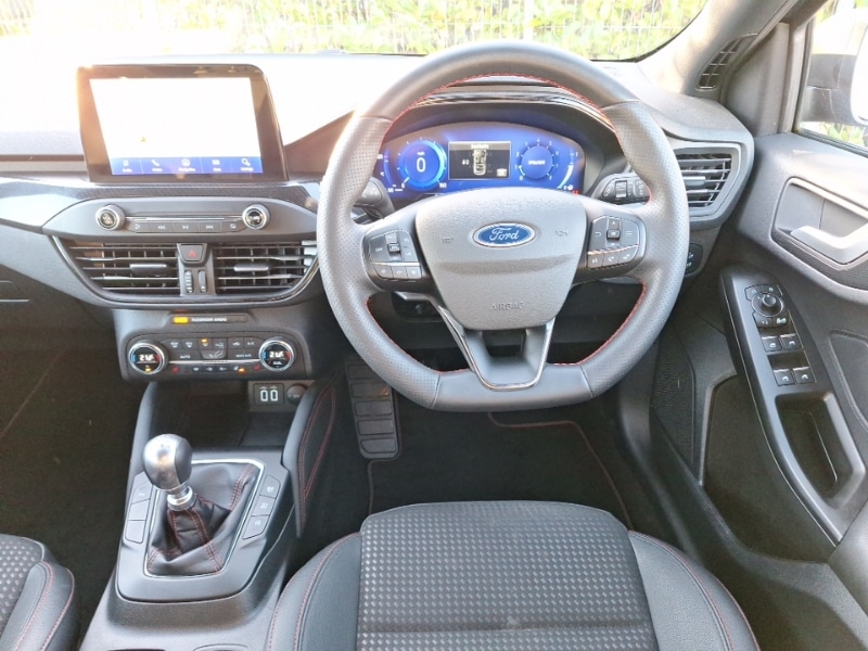 Used Ford Focus 2022 for sale - 76879830: Photo 7