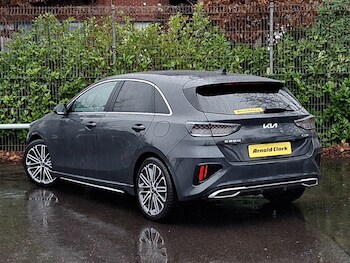 Used Kia Ceed 2023 for sale - 77347657: Photo