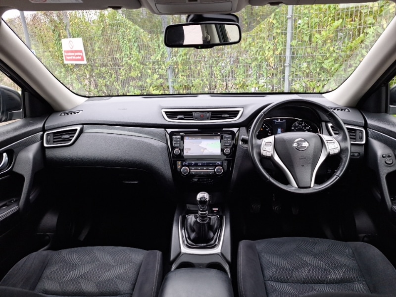 Used Nissan X-Trail 2015 for sale - 76518704: Photo 2