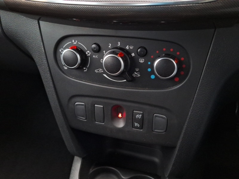 Used Dacia Sandero Stepway 2020 for sale - 77251691: Photo 13