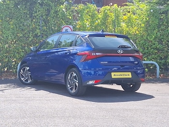 Used Hyundai i20 2021 for sale - 75530781: Photo