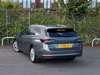 Used Skoda Superb 2024 for sale - 75926445: Photo