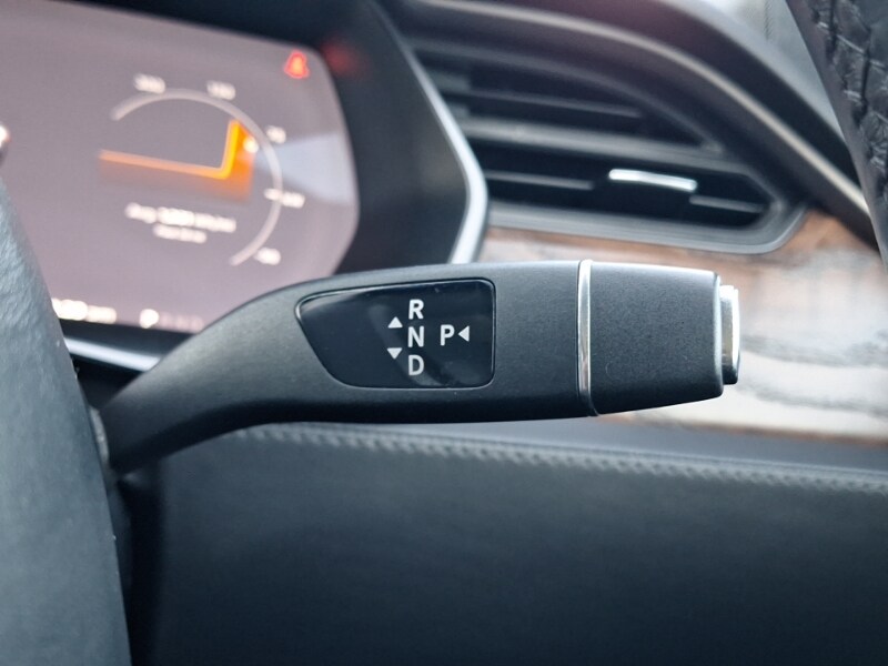 Used Tesla Model S 2019 for sale - 77922102: Photo 16